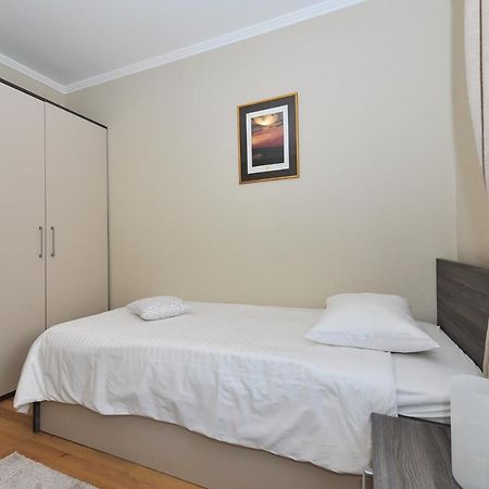 Apartmani Peric 1 Meka Draga Obrovac Buitenkant foto